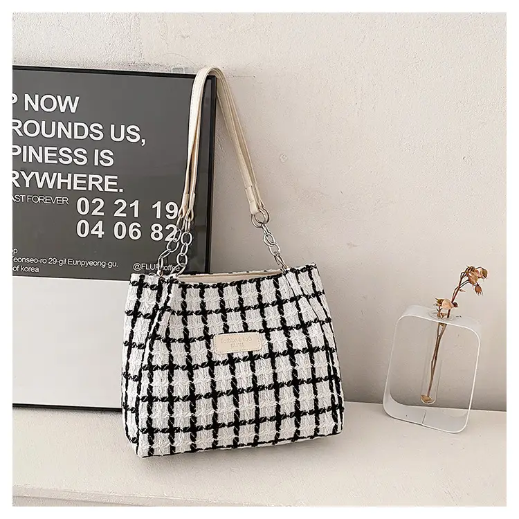 Women Woolen Plaid Shoulder Tote Bag Large Capacity 2024 — feature 24