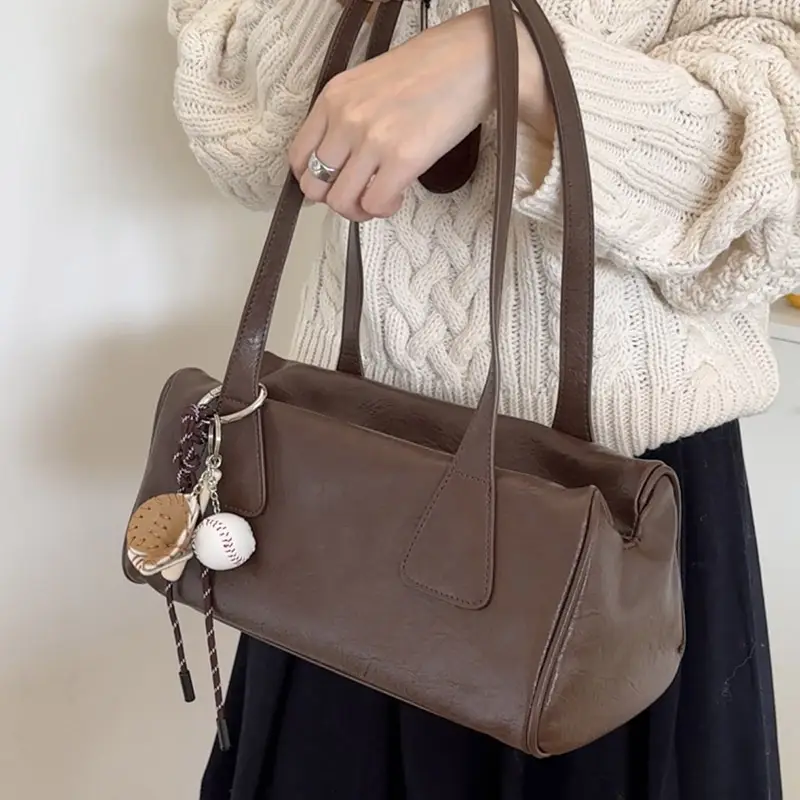 Women's Korean Ins Retro Shoulder Bag Brown 2026 — feature 6