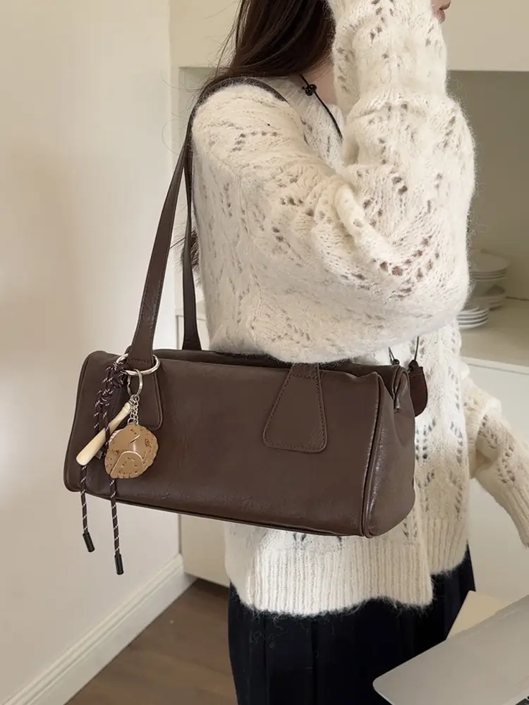 Women's Korean Ins Retro Shoulder Bag Brown 2026 — feature 8
