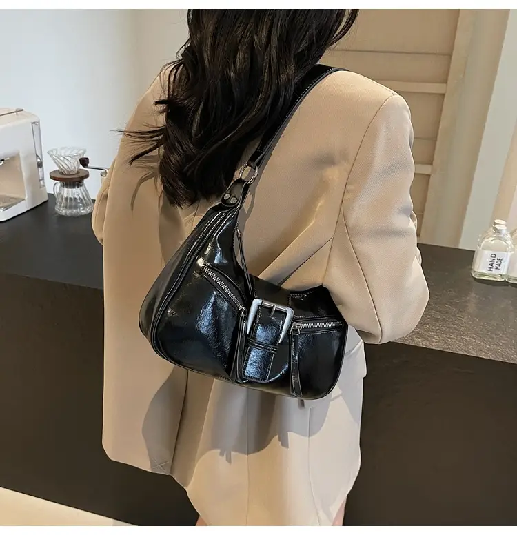 2025 New Black Texelized Shoulder Bag — feature 22