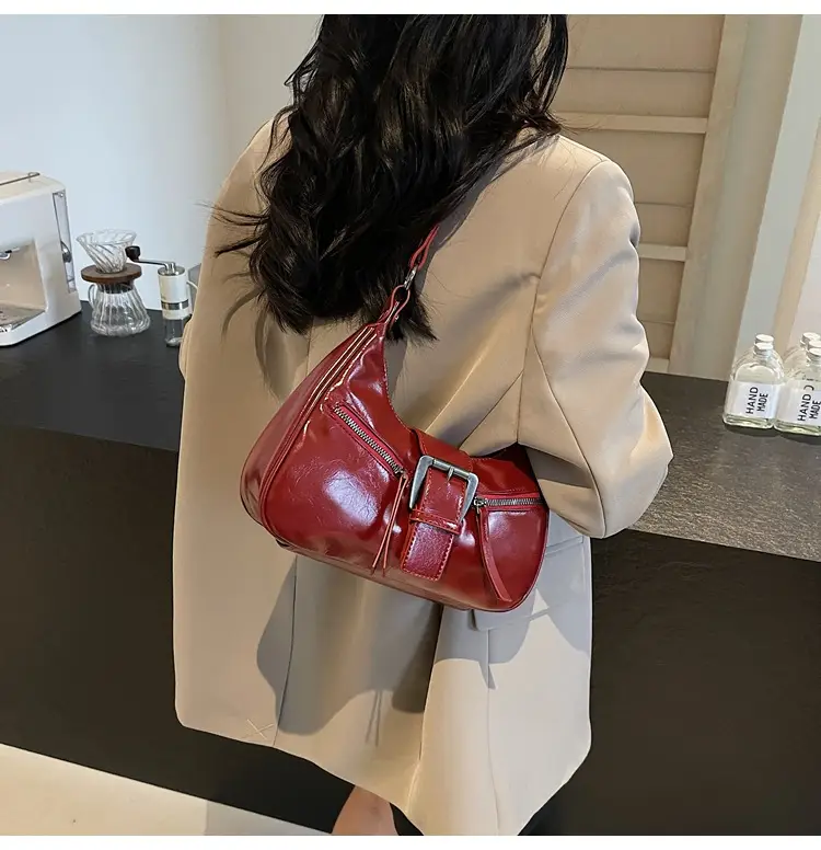 2025 New Black Texelized Shoulder Bag — feature 35