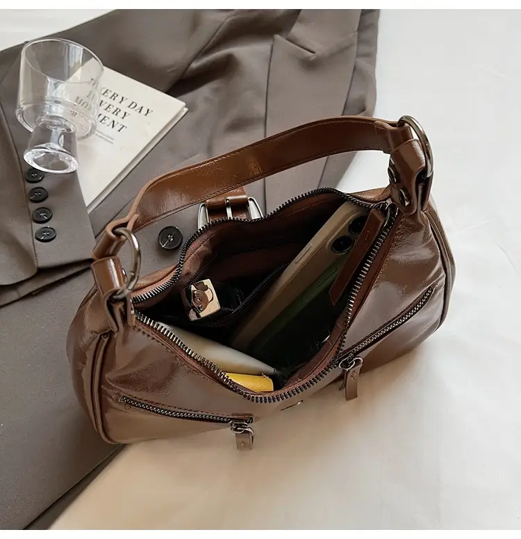 2025 New Black Texelized Shoulder Bag — feature 41