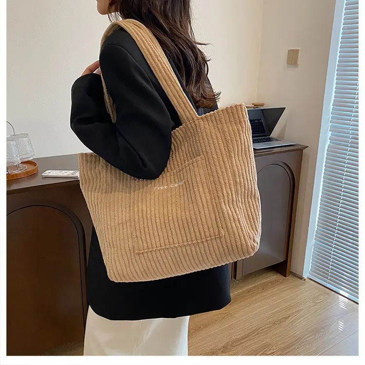 Black Velvet Tote Bag for Women 2024 — feature 18