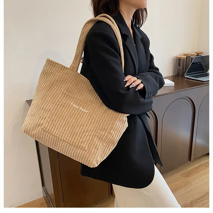 Black Velvet Tote Bag for Women 2024 — feature 19