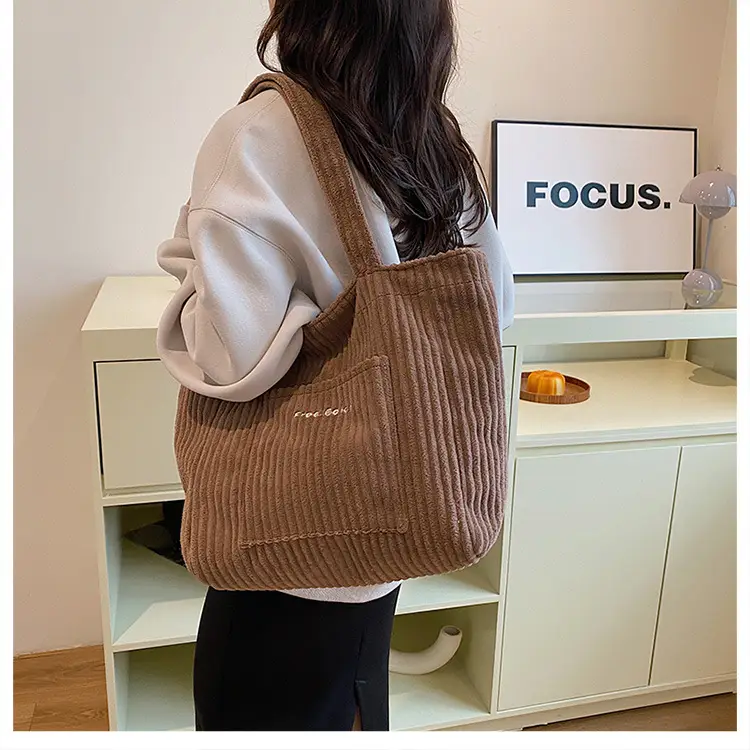 Black Velvet Tote Bag for Women 2024 — feature 22
