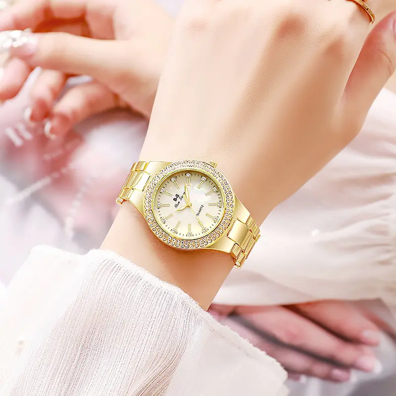 Gold Diamond Watch for Women Casual Quartz Couple Watch — feature 1