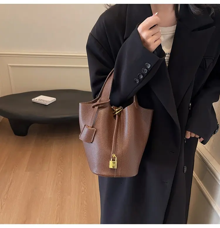 Brown Leather Crossbody Bag for Women 2026 — feature 11
