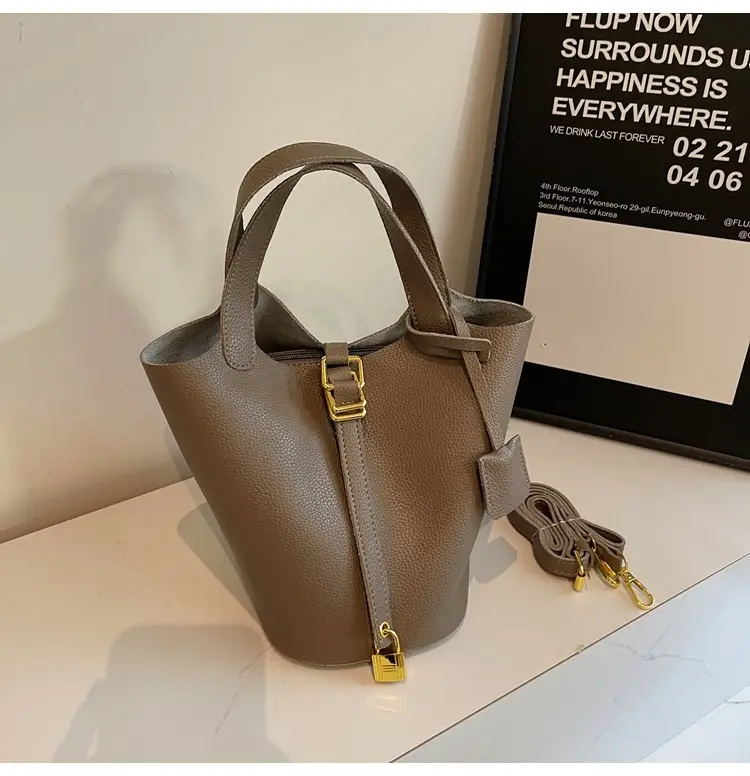 Brown Leather Crossbody Bag for Women 2026 — feature 39