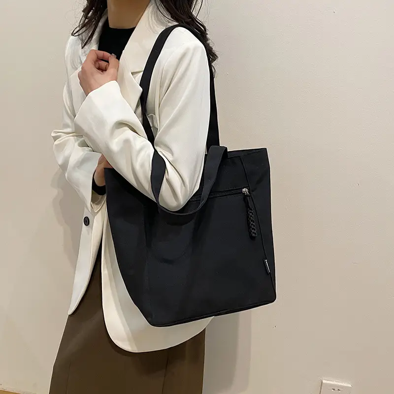Lightweight Canvas Shoulder Bag 2024 New Large Capacity — feature 25