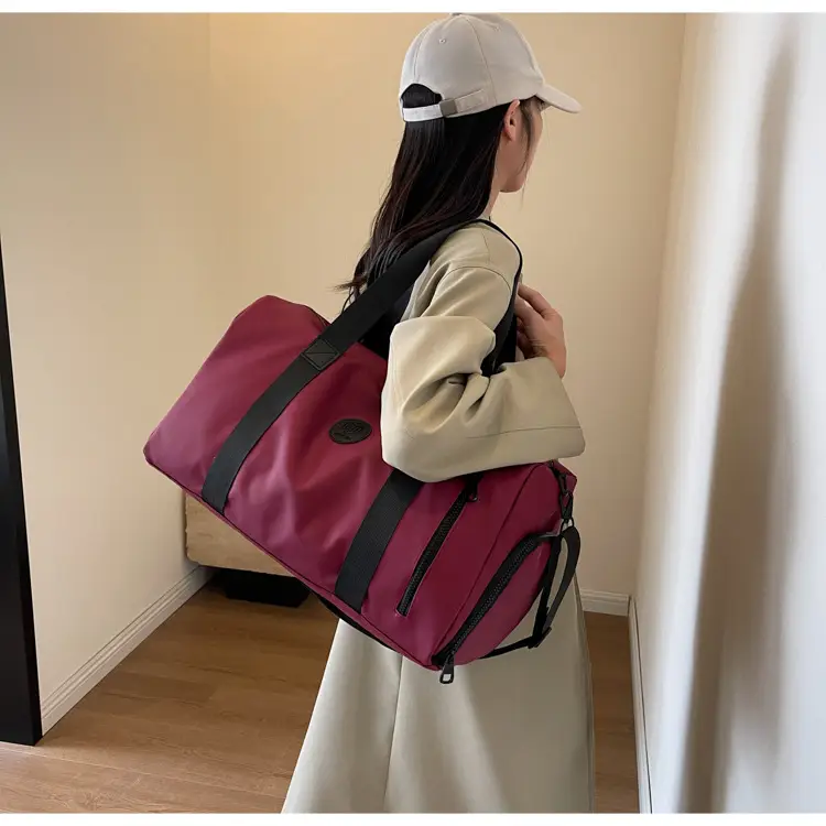 Red PVC Fitness Shoulder Bag for Men — feature 37