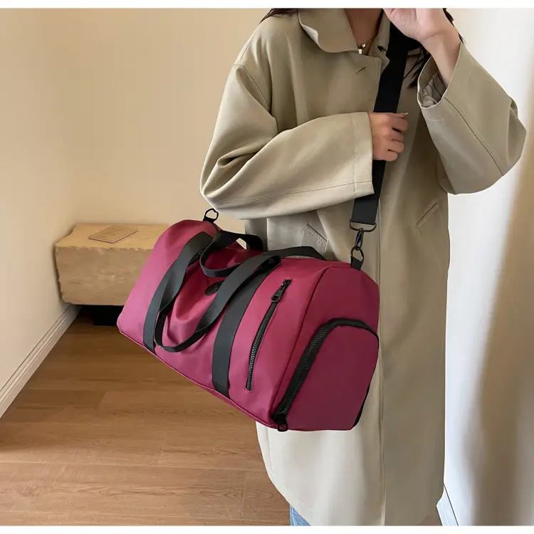Red PVC Fitness Shoulder Bag for Men — feature 38