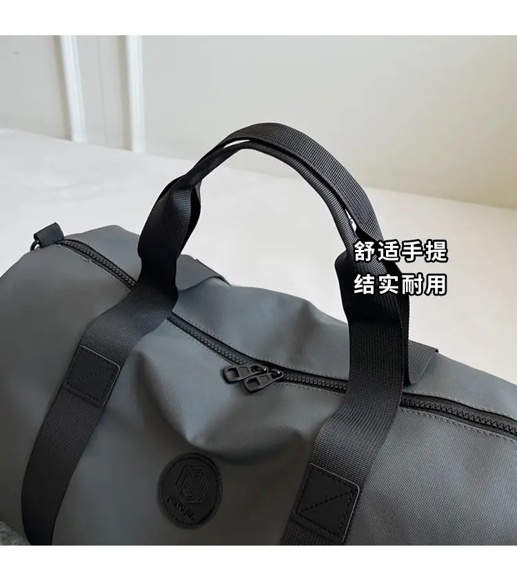 Red PVC Fitness Shoulder Bag for Men — feature 8