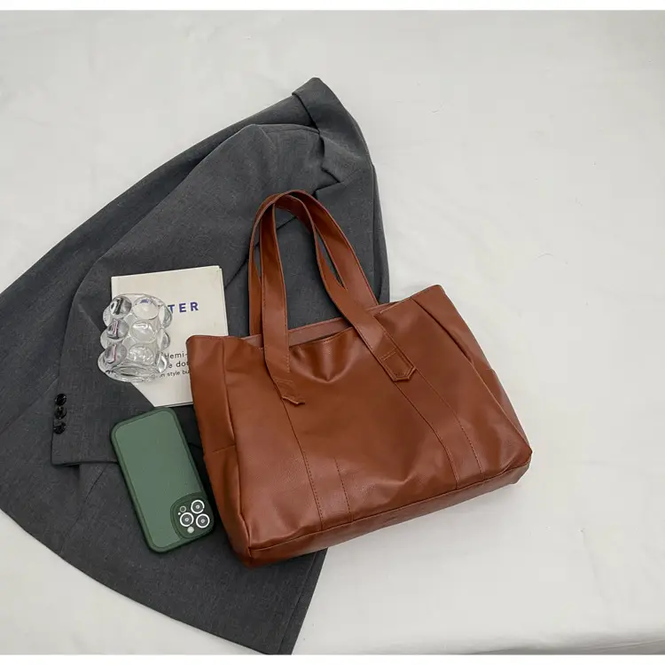 Retro Leather Tote Bag Brown Large Capacity — feature 35