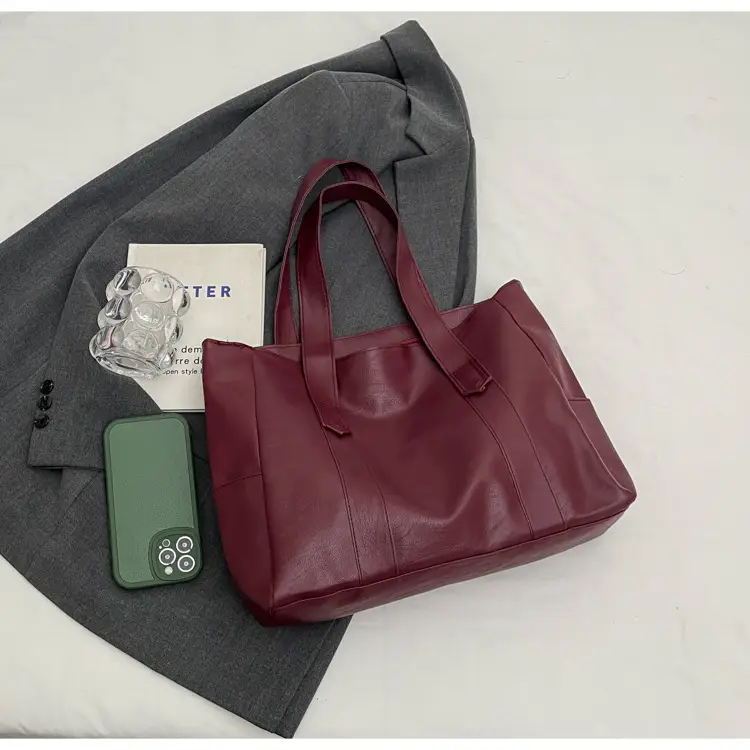 Retro Leather Tote Bag Brown Large Capacity — feature 38