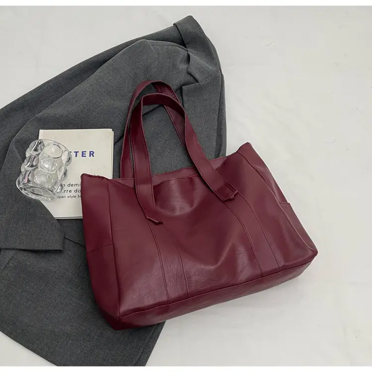 Retro Leather Tote Bag Brown Large Capacity — feature 39