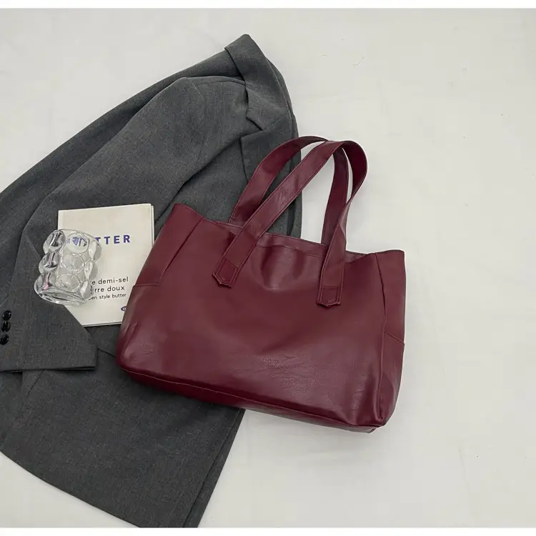 Retro Leather Tote Bag Brown Large Capacity — feature 41