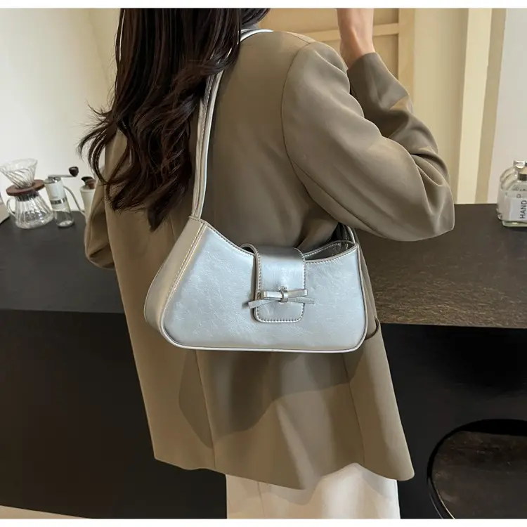Black Women's Shoulder Bag with Bow Design — feature 12