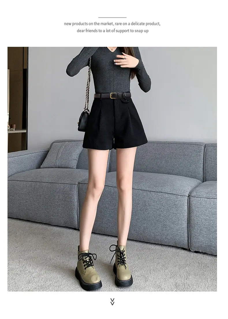 Black Leather Belt with Gold Buckle for Women — feature 6