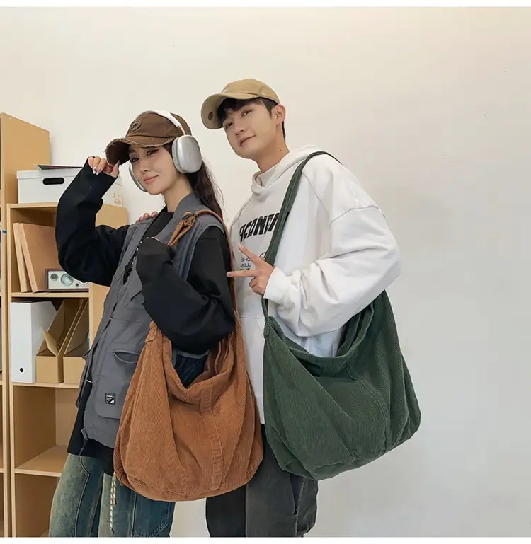 Red Velvet Shoulder Bag for Women 2024 Autumn — feature 19