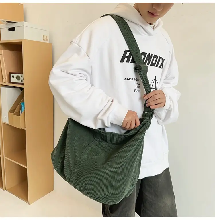 Red Velvet Shoulder Bag for Women 2024 Autumn — feature 23