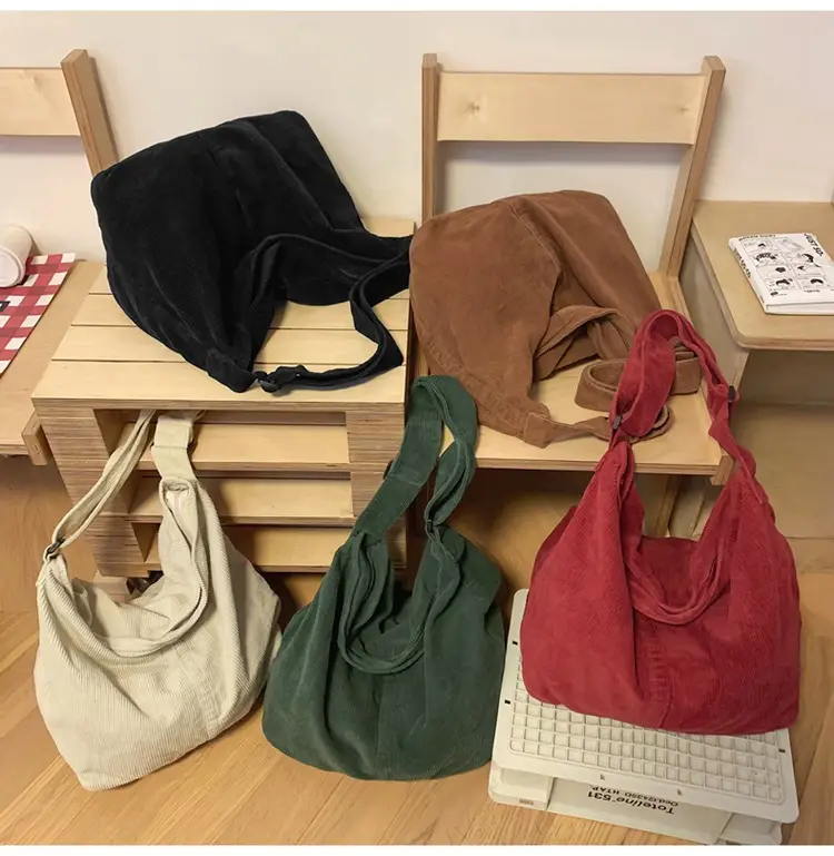 Red Velvet Shoulder Bag for Women 2024 Autumn — feature 27