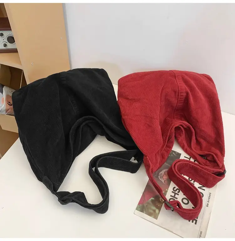 Red Velvet Shoulder Bag for Women 2024 Autumn — feature 28