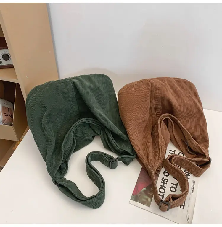 Red Velvet Shoulder Bag for Women 2024 Autumn — feature 30