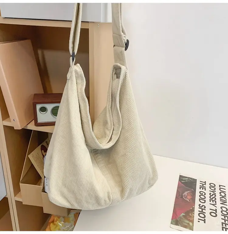Red Velvet Shoulder Bag for Women 2024 Autumn — feature 39