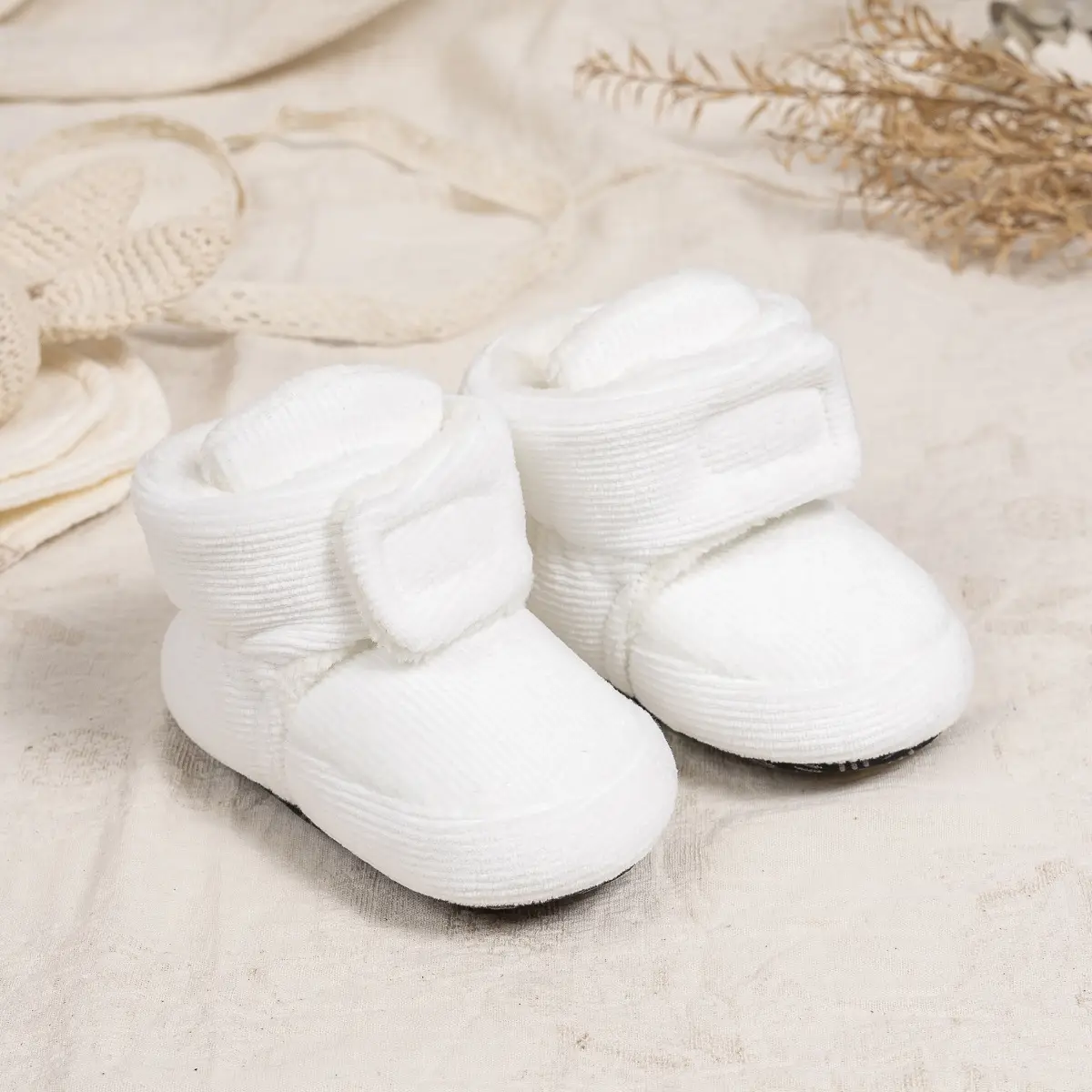 New Baby Winter Warm Boots Grey Velcro Sleeve Soft Sole