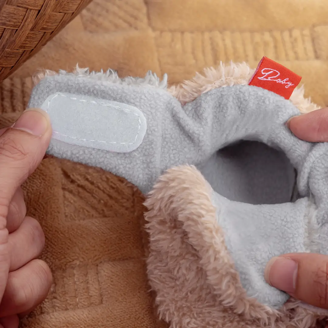 2024 Spring and Autumn New Baby Socks Shoes Plush Non-slip Soft Bottom Baby Toddler Shoes Warm Velcro Shoes — feature 18