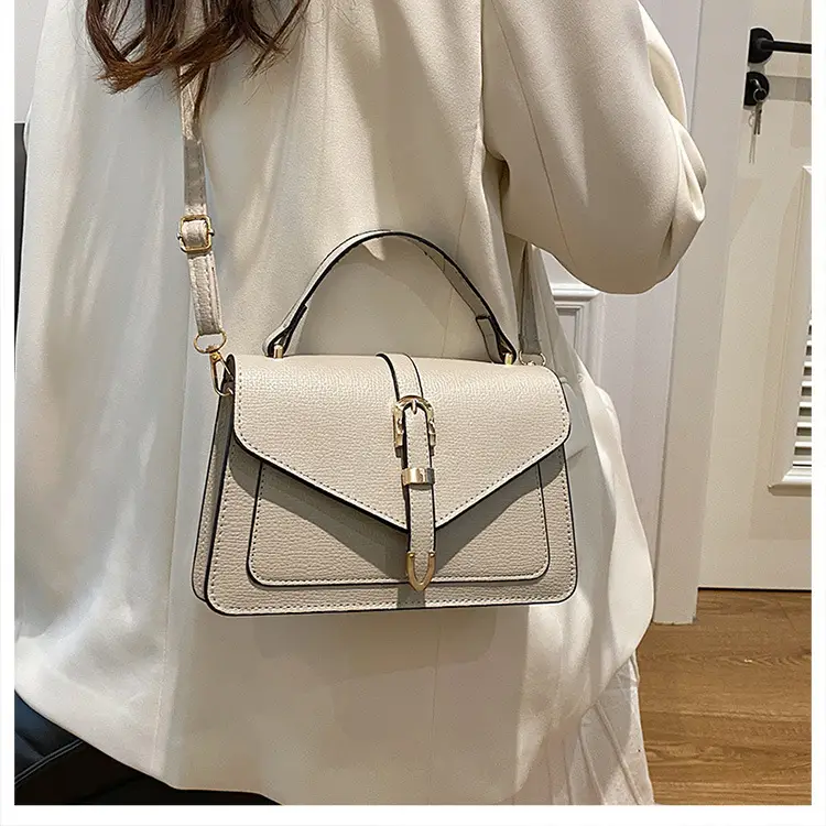 Vintage 2024 Women's Small Square Bag Belt Crossbody — feature 12