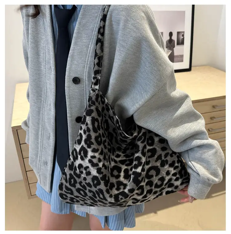 Leopard Print Large Shoulder Bag for Women — feature 18