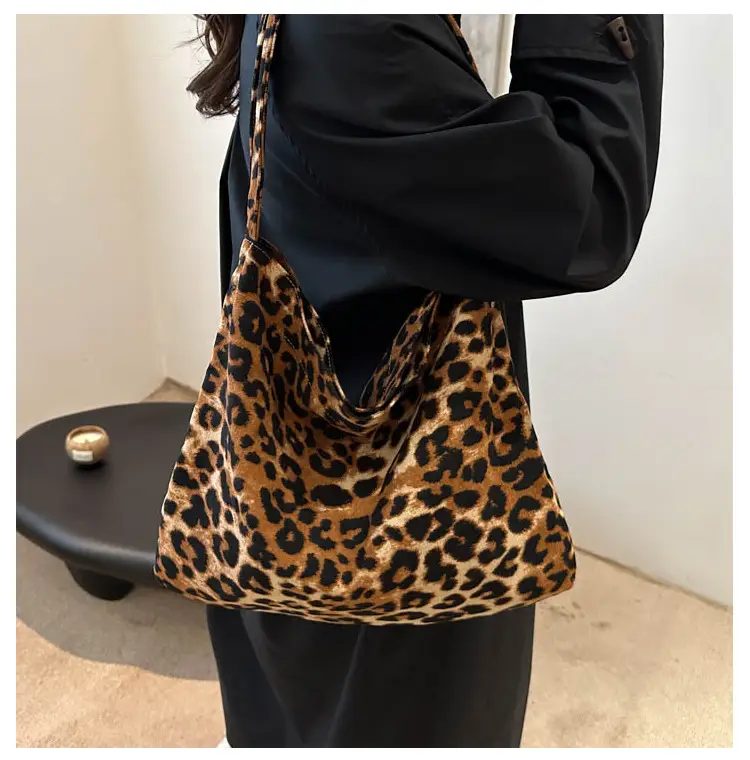 Leopard Print Large Shoulder Bag for Women — feature 9