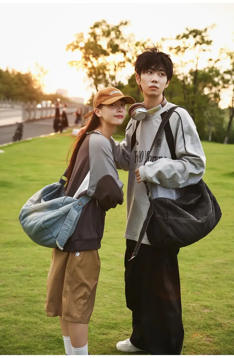 Harajuku Style Denim Crossbody Bag Black Unisex — feature 26