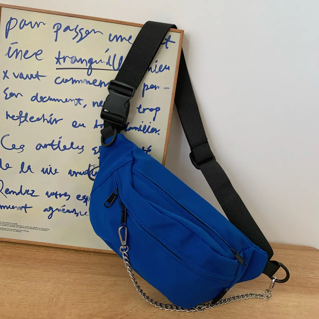 Black Korean Style Crossbody Bag with Chain Detail — feature 8