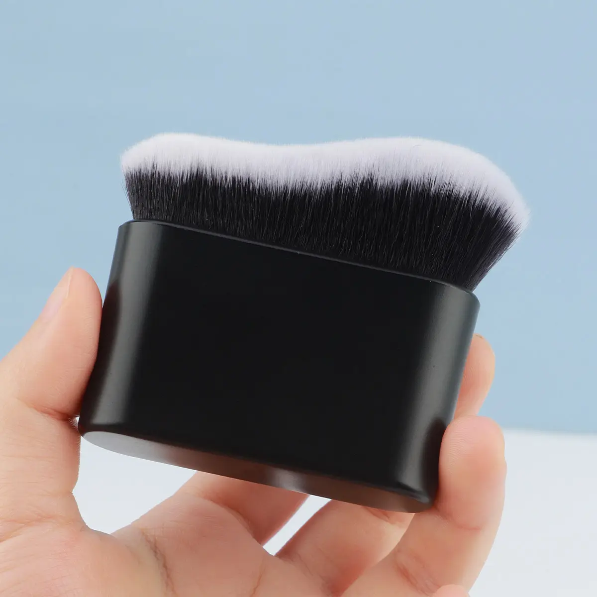 Pink Gradient Hair Brush for Makeup Foundation & BB Cream - Image 8