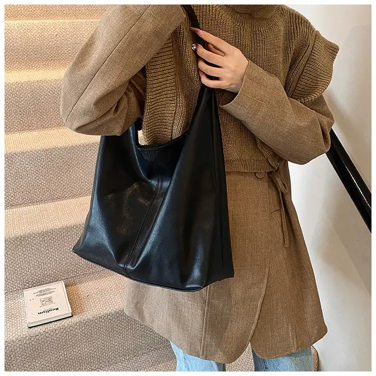 Large Capacity Leather Shoulder Bag for Women — feature 34