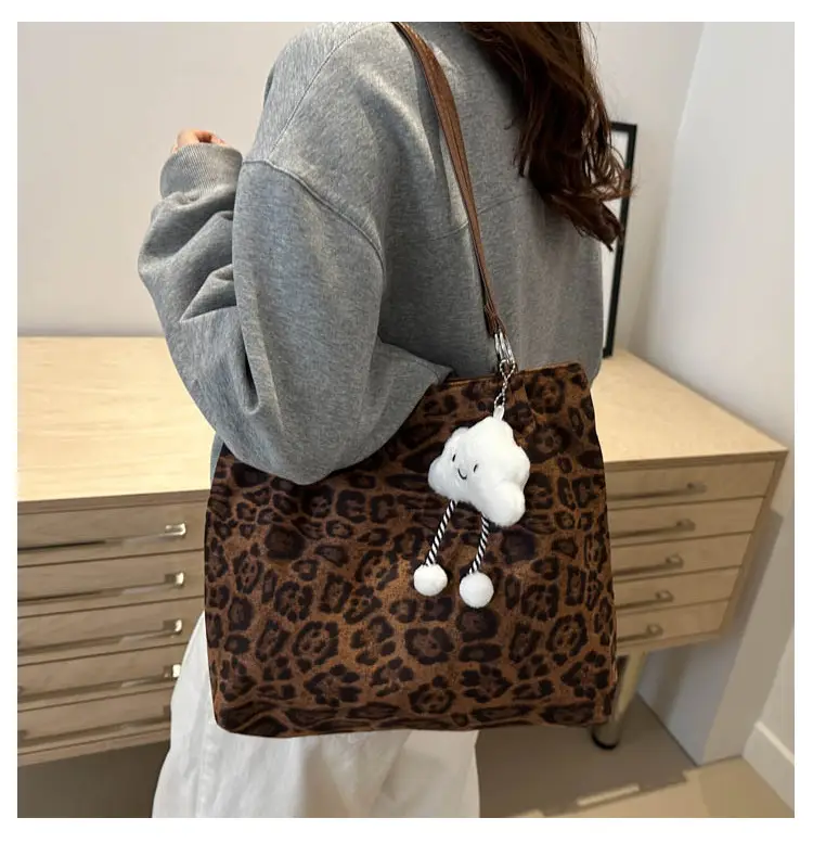 Leopard Print Large Tote Bag for Women 2024 — feature 15