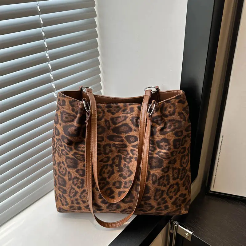 Leopard Print Large Tote Bag for Women 2024 - Image 4