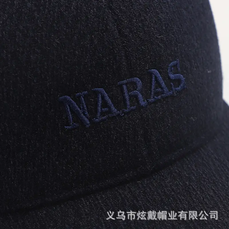 Winter Fleece Lined Men's Hat with Duck Tongue Design — feature 3