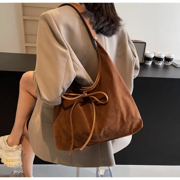 Women's Suede Shoulder Bag Brown Large Capacity — feature 20