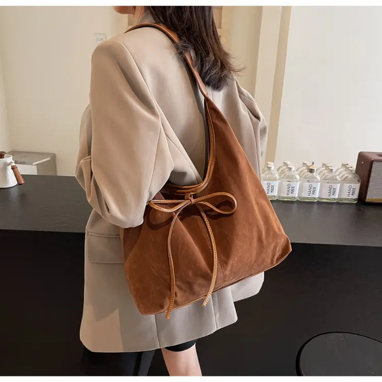 Women's Suede Shoulder Bag Brown Large Capacity — feature 21