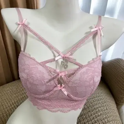 Pink Lace Push-Up Bra Set with Heart Pendant - Image 12