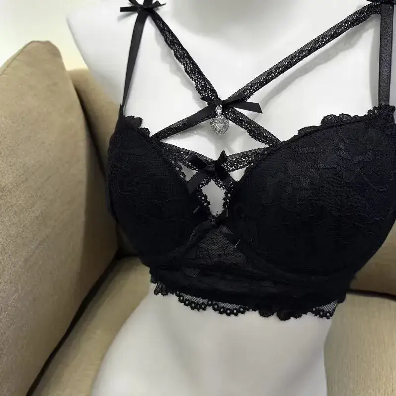 Pink Lace Push-Up Bra Set with Heart Pendant - Image 10