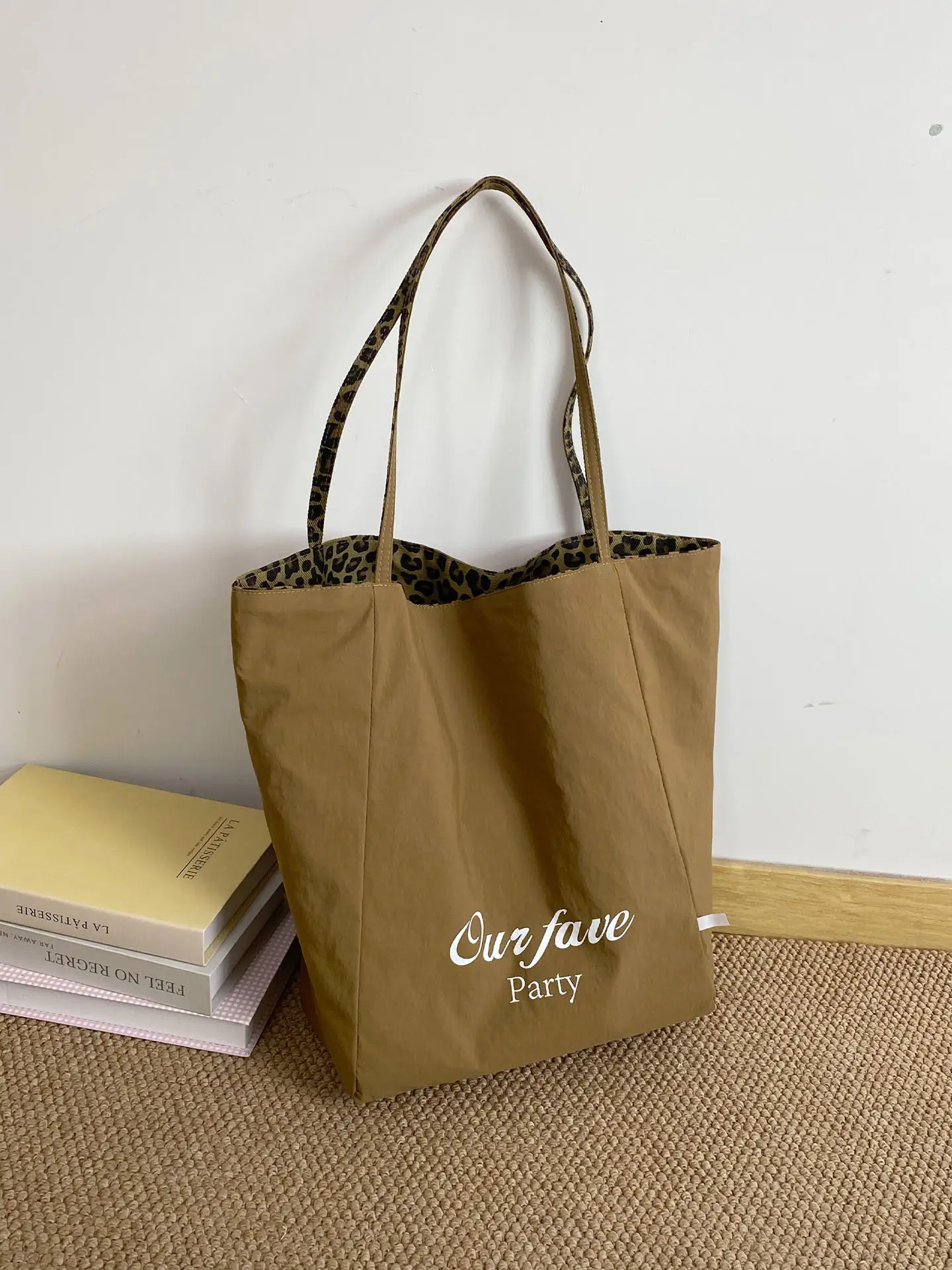 Korean Style Leopard Print Lazy Shoulder Tote Bag — feature 10