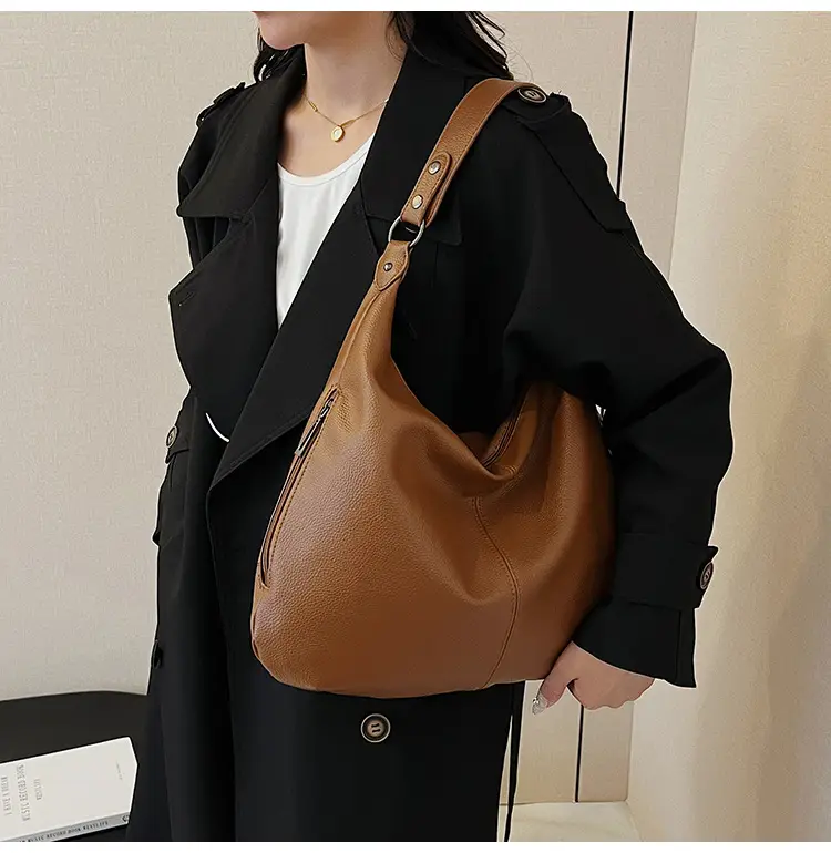 Brown Leather Shoulder Bag for Women, Large Capacity, 2026 — feature 13
