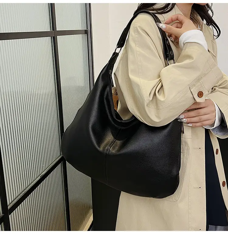 Brown Leather Shoulder Bag for Women, Large Capacity, 2026 — feature 31