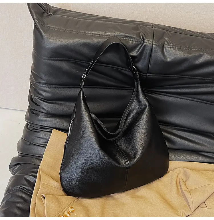 Brown Leather Shoulder Bag for Women, Large Capacity, 2026 — feature 46