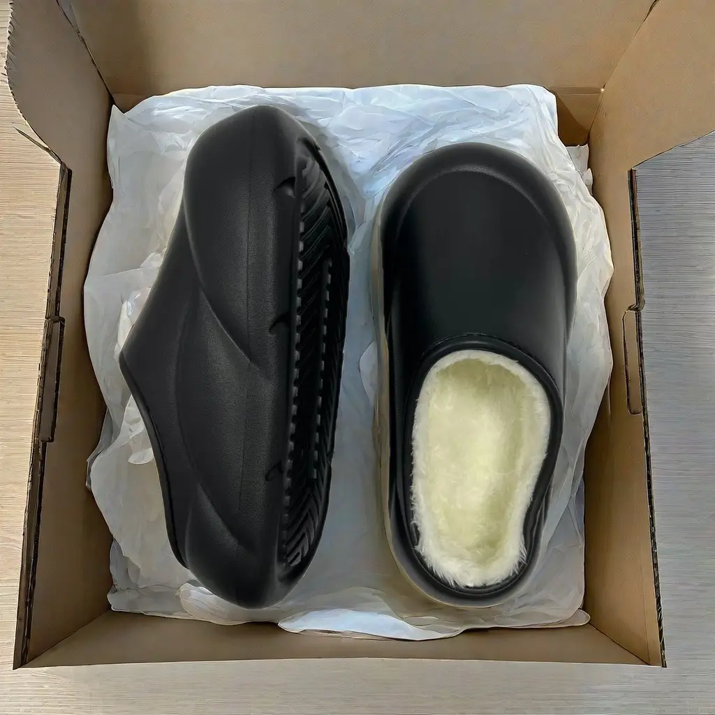 Super Fire Thick Bottom Baotou Half Slippers Women's Autumn and Winter Outer Wear Slip-on 2024 New Explosions French Muller Lazy Shoes