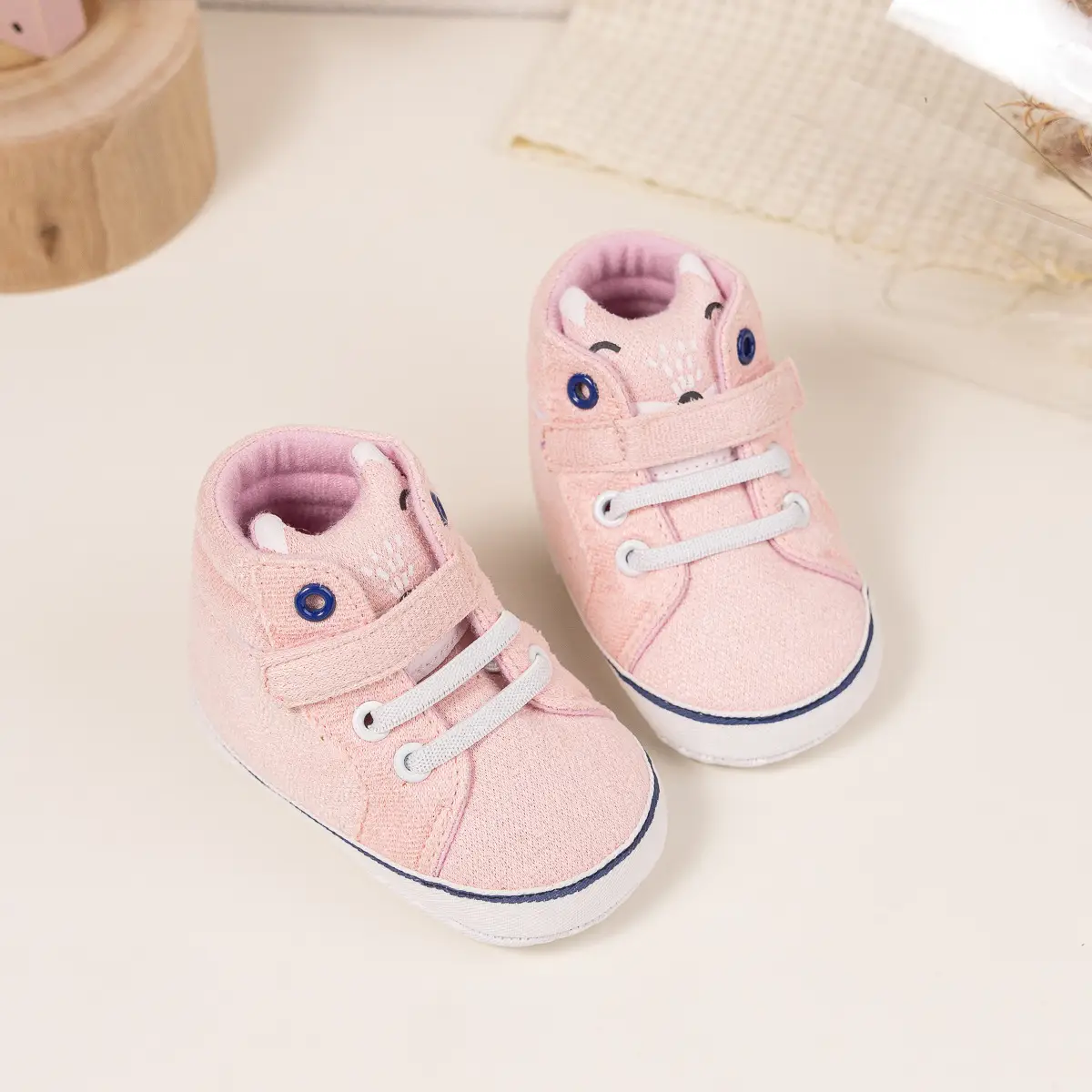 Pink Velvet Velcro Baby Shoes for 0-1 Years — feature 12